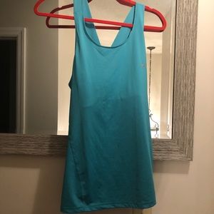 NWOT Reebok crisscross back workout tank XXL